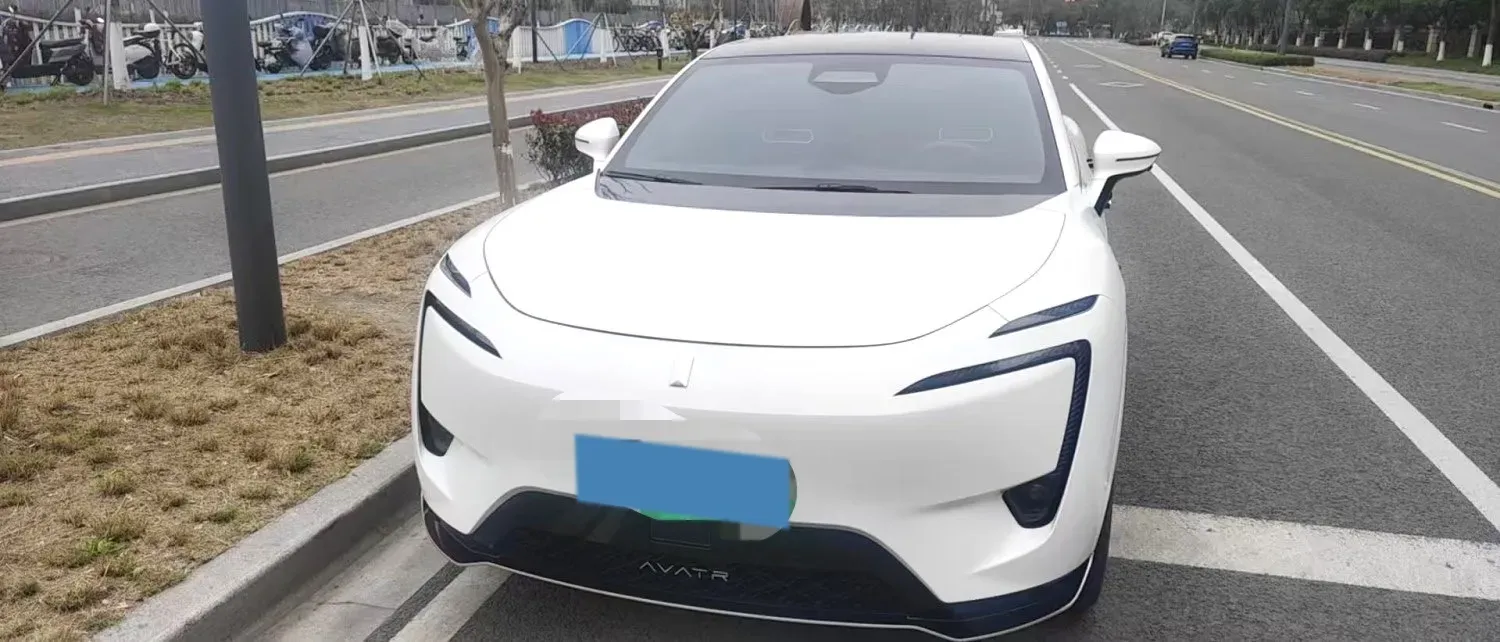 2022 Avatr 11 BEV 90.38KWH,autocango,china used car exporter,china ev exporter,chinese used car exporter,chinese used ev exporter