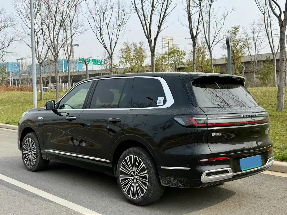 2025 Geely Galaxy M9 1.5T 163HP L4 3DHT PHEV,autocango,china used car exporter,china ev exporter,chinese used car exporter,chinese used ev exporter