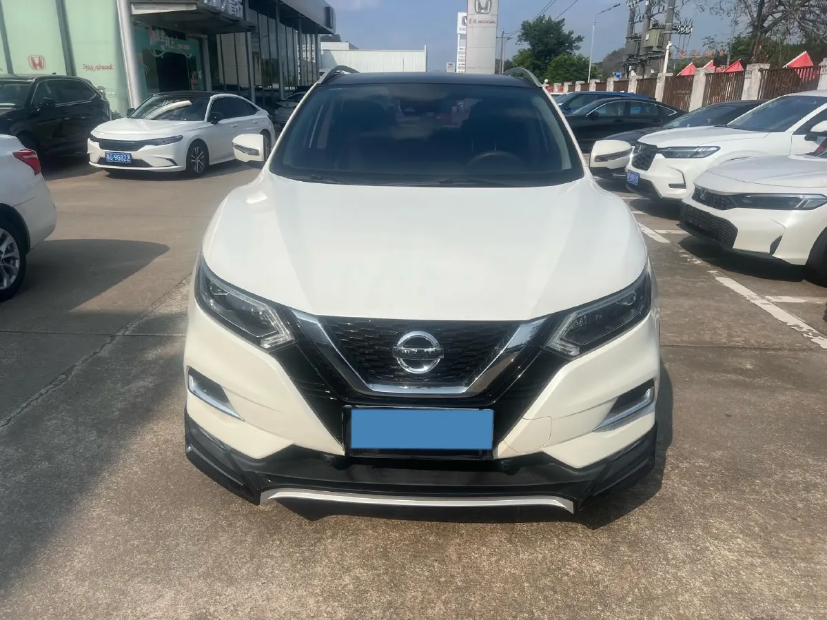 2021 Nissan Qashqai 2.0L 151HP L4 CVT,autocango,china used car exporter,china ev exporter,chinese used car exporter,chinese used ev exporter