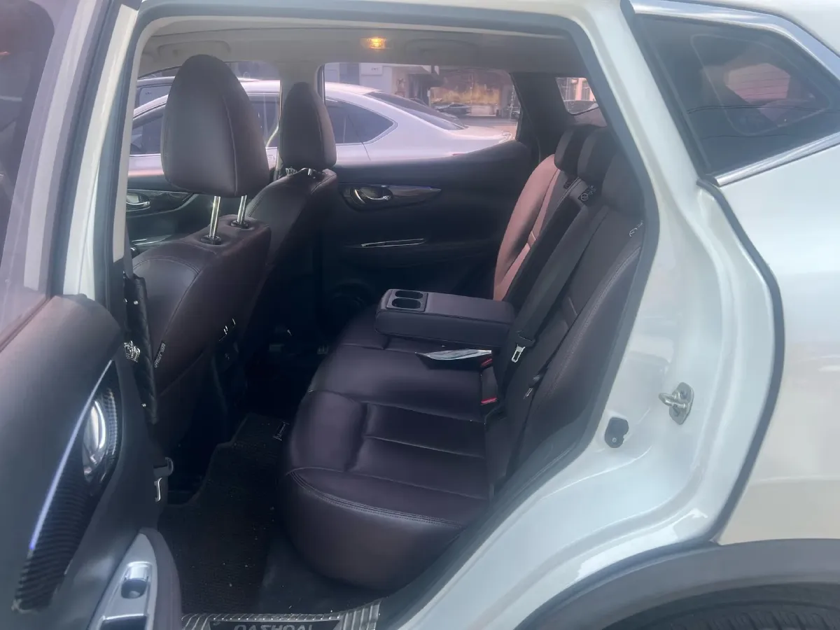 2021 Nissan Qashqai 2.0L 151HP L4 CVT,autocango,china used car exporter,china ev exporter,chinese used car exporter,chinese used ev exporter