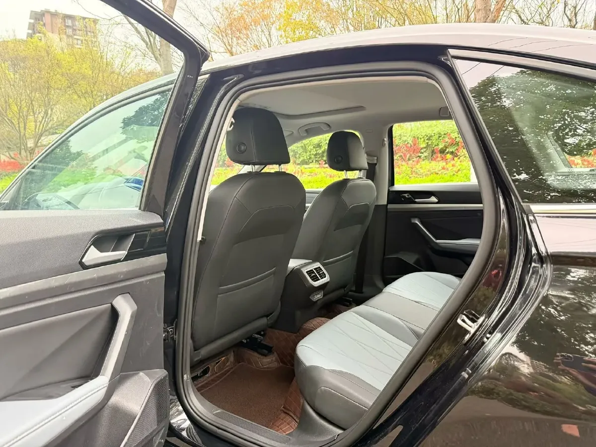 2022 Foton TuYaNuo 2.8T 177HP L4 6MT,autocango,china used car exporter,china ev exporter,chinese used car exporter,chinese used ev exporter