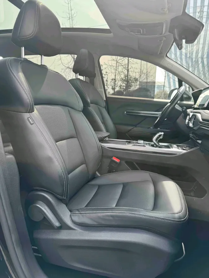 2020 Geely Okavango 1.8T 184HP L4 7DCT,autocango,china used car exporter,china ev exporter,chinese used car exporter,chinese used ev exporter