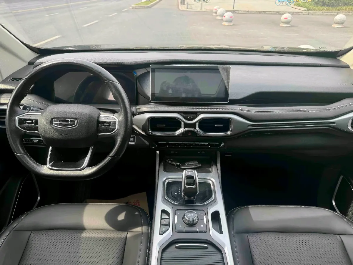 2020 Geely Okavango 1.8T 184HP L4 7DCT,autocango,china used car exporter,china ev exporter,chinese used car exporter,chinese used ev exporter