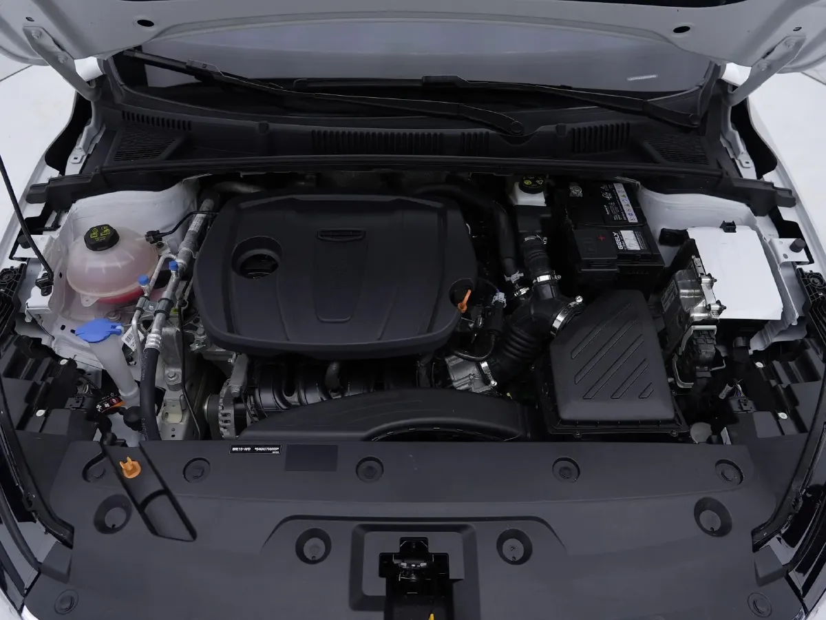 2025 Geely Emgrand 1.5L 127HP L4 CVT,autocango,china used car exporter,china ev exporter,chinese used car exporter,chinese used ev exporter