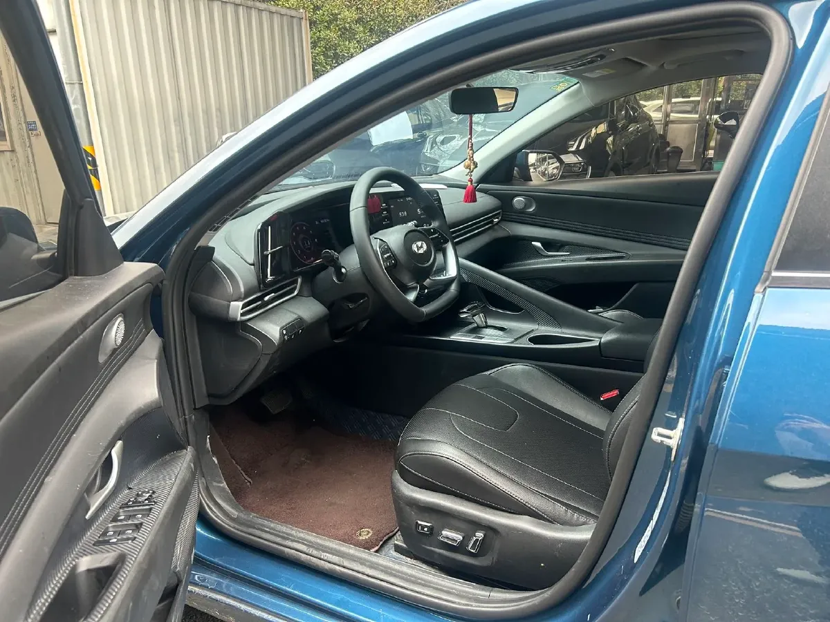 2022 Hyundai Elantra 1.5L 115HP L4 CVT,autocango,china used car exporter,china ev exporter,chinese used car exporter,chinese used ev exporter
