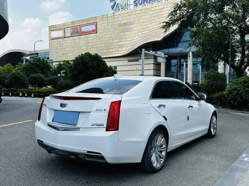 2017 Lincoln MKC 2.0T 203HP L4 6AT,autocango,china used car exporter,china ev exporter,chinese used car exporter,chinese used ev exporter