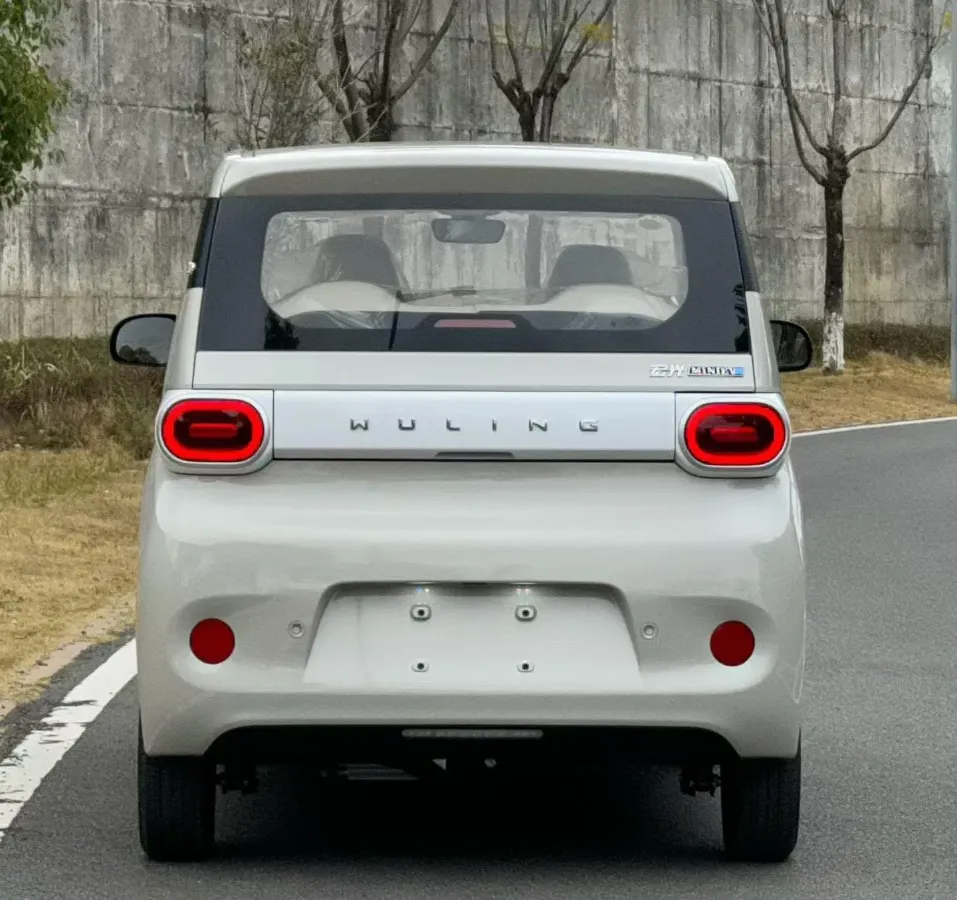 2024 WuLing HongGuang MINI EV BEV 17.3KWH,autocango,china used car exporter,china ev exporter,chinese used car exporter,chinese used ev exporter