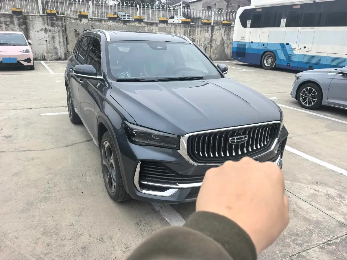 2024 Geely Monjaro 2.0T 238HP L4 8AT,autocango,china used car exporter,china ev exporter,chinese used car exporter,chinese used ev exporter