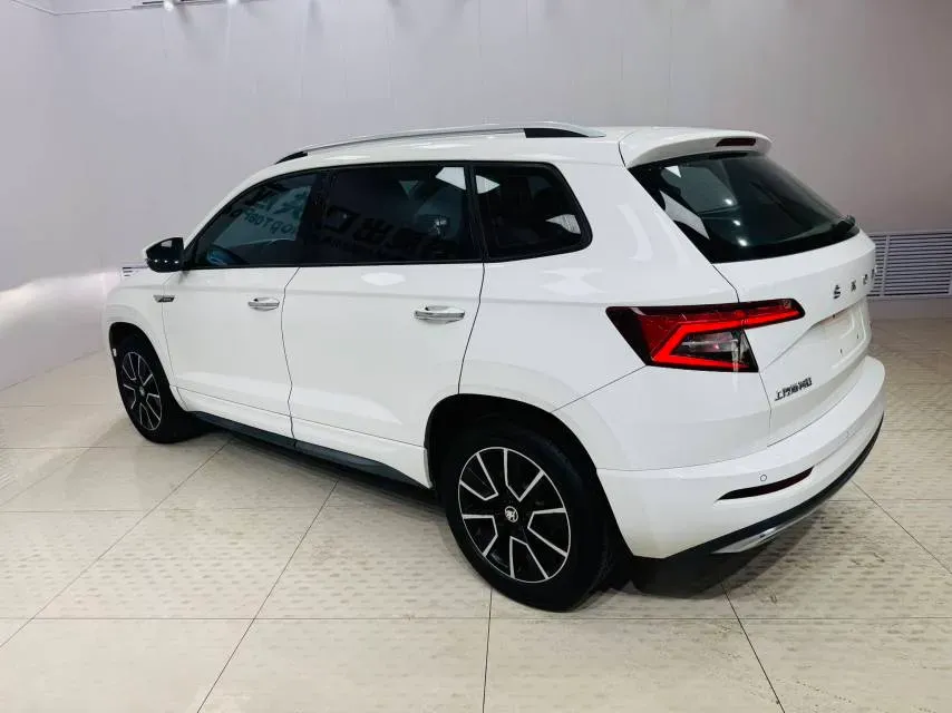 2022 Skoda Karoq 1.4T 150HP L4 7DCT,autocango,china used car exporter,china ev exporter,chinese used car exporter,chinese used ev exporter