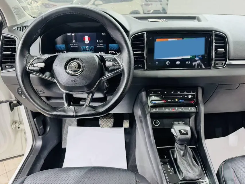 2022 Skoda Karoq 1.4T 150HP L4 7DCT,autocango,china used car exporter,china ev exporter,chinese used car exporter,chinese used ev exporter