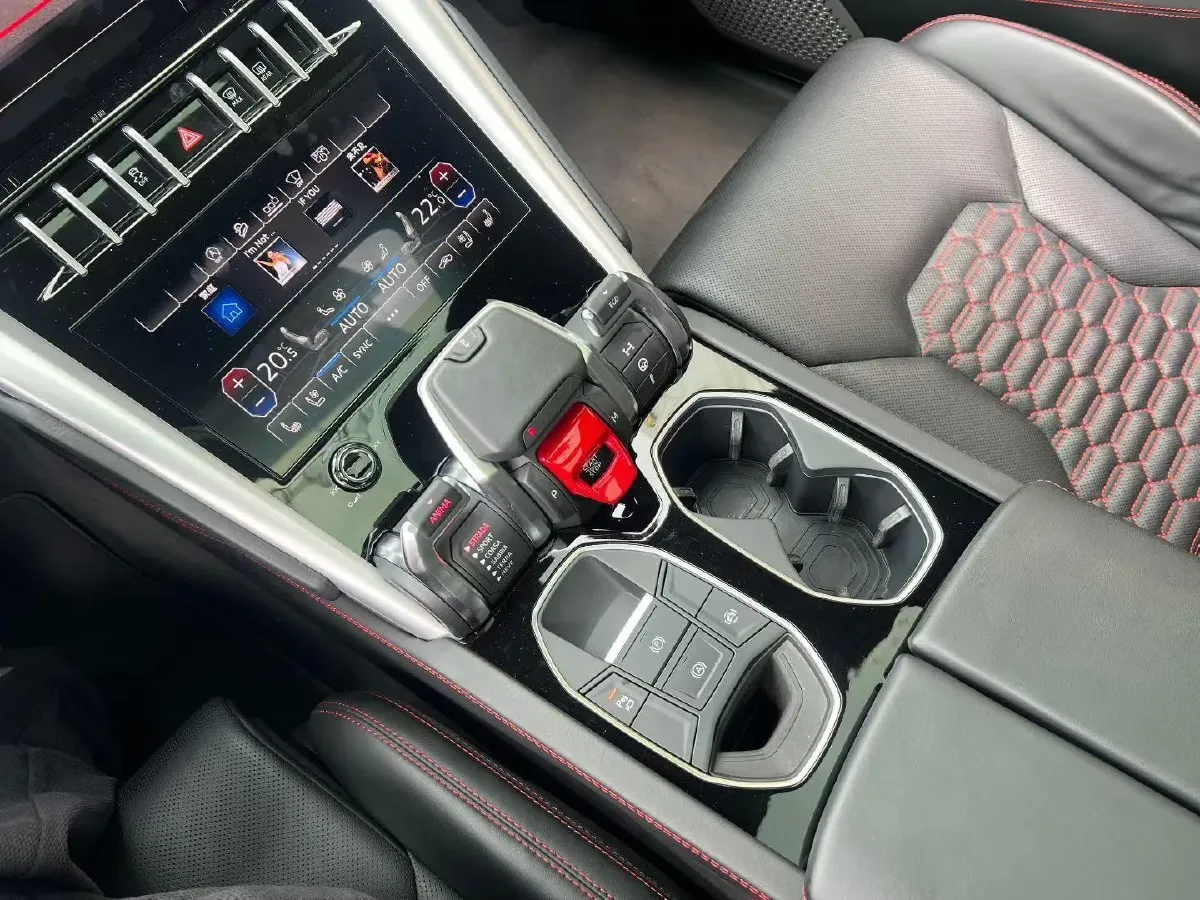 2021 Lamborghini Urus 4.0T 641HP V8 8AT,autocango,china used car exporter,china ev exporter,chinese used car exporter,chinese used ev exporter