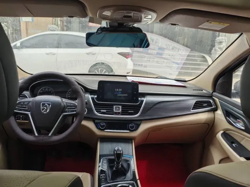 2017 SWM X7 1.5T 156HP L4 5MT,autocango,china used car exporter,china ev exporter,chinese used car exporter,chinese used ev exporter