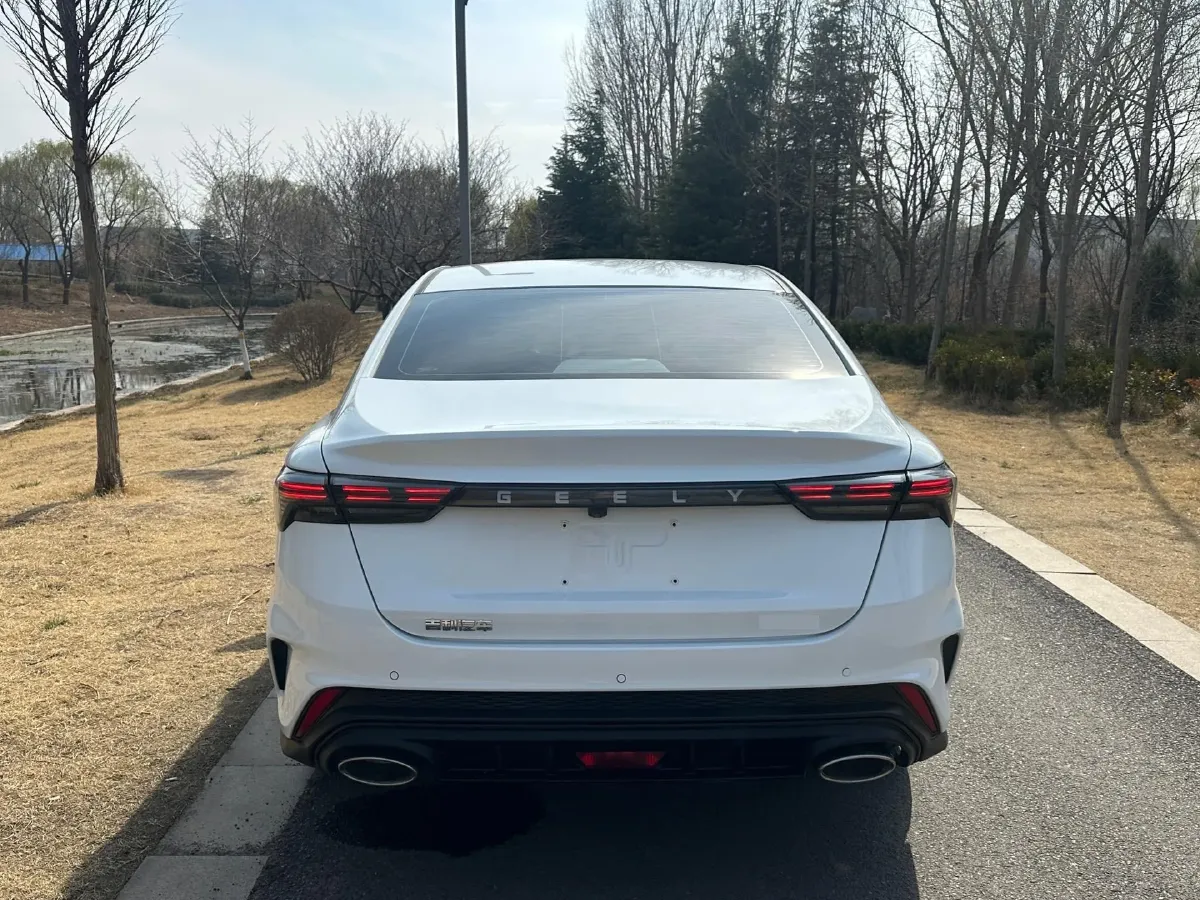 2022 Geely Binray 1.5T 181HP L4 7DCT,autocango,china used car exporter,china ev exporter,chinese used car exporter,chinese used ev exporter