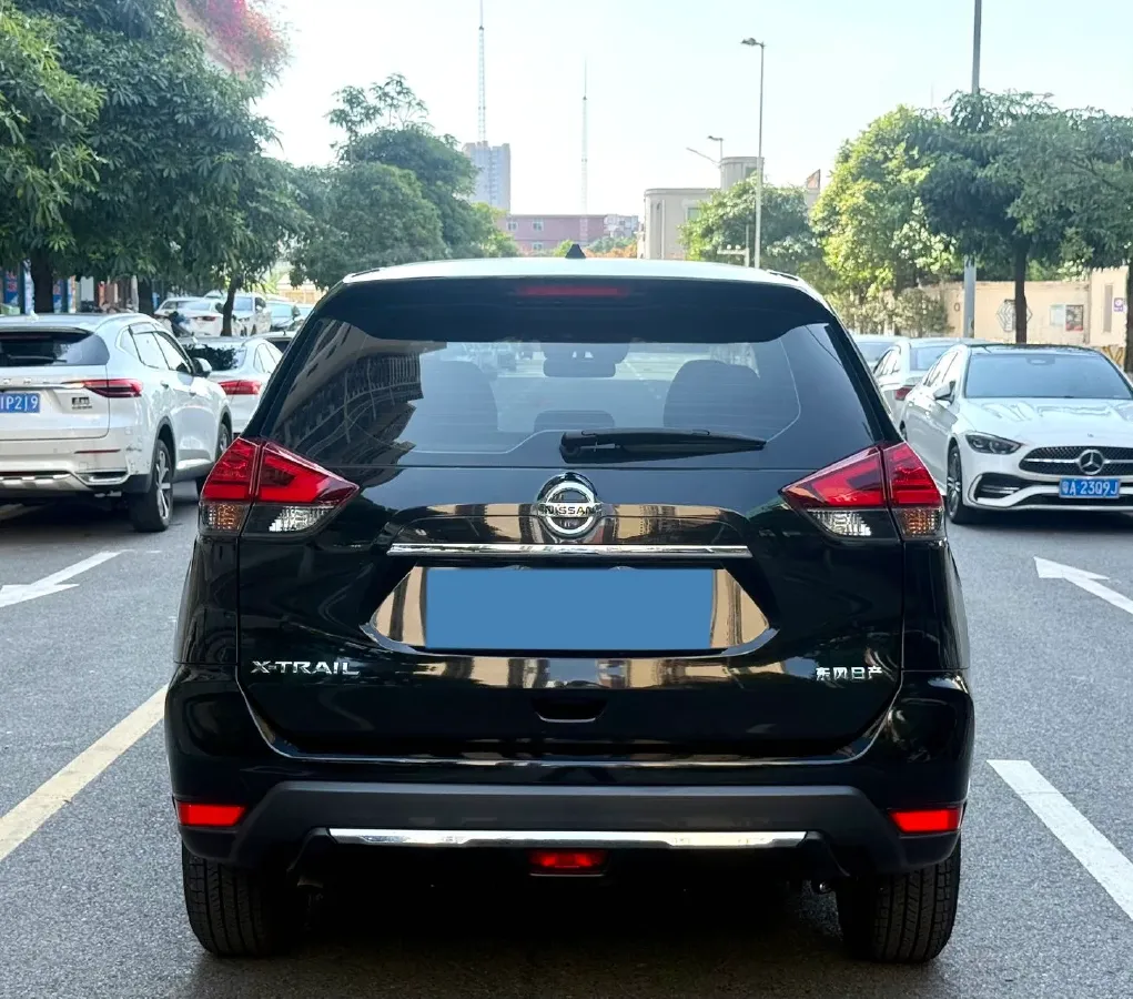 2021 Nissan X-Trail 2.0L 151HP L4 CVT,autocango,china used car exporter,china ev exporter,chinese used car exporter,chinese used ev exporter