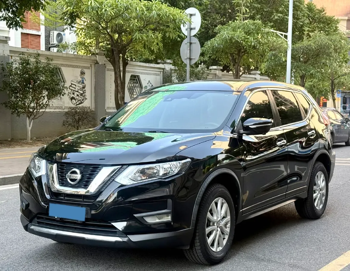 2021 Nissan X-Trail 2.0L 151HP L4 CVT,autocango,china used car exporter,china ev exporter,chinese used car exporter,chinese used ev exporter