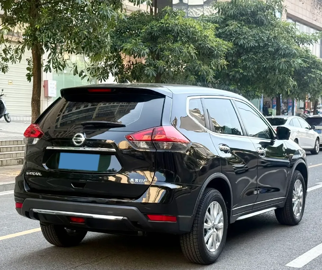 2021 Nissan X-Trail 2.0L 151HP L4 CVT,autocango,china used car exporter,china ev exporter,chinese used car exporter,chinese used ev exporter