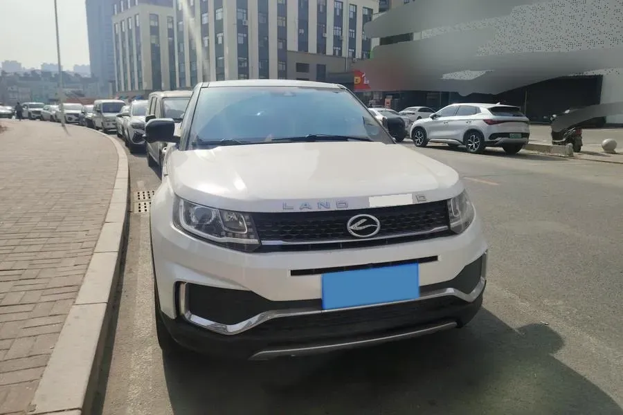 2018 Landwind X7 1.5T 163HP L4 8AT,autocango,china used car exporter,china ev exporter,chinese used car exporter,chinese used ev exporter