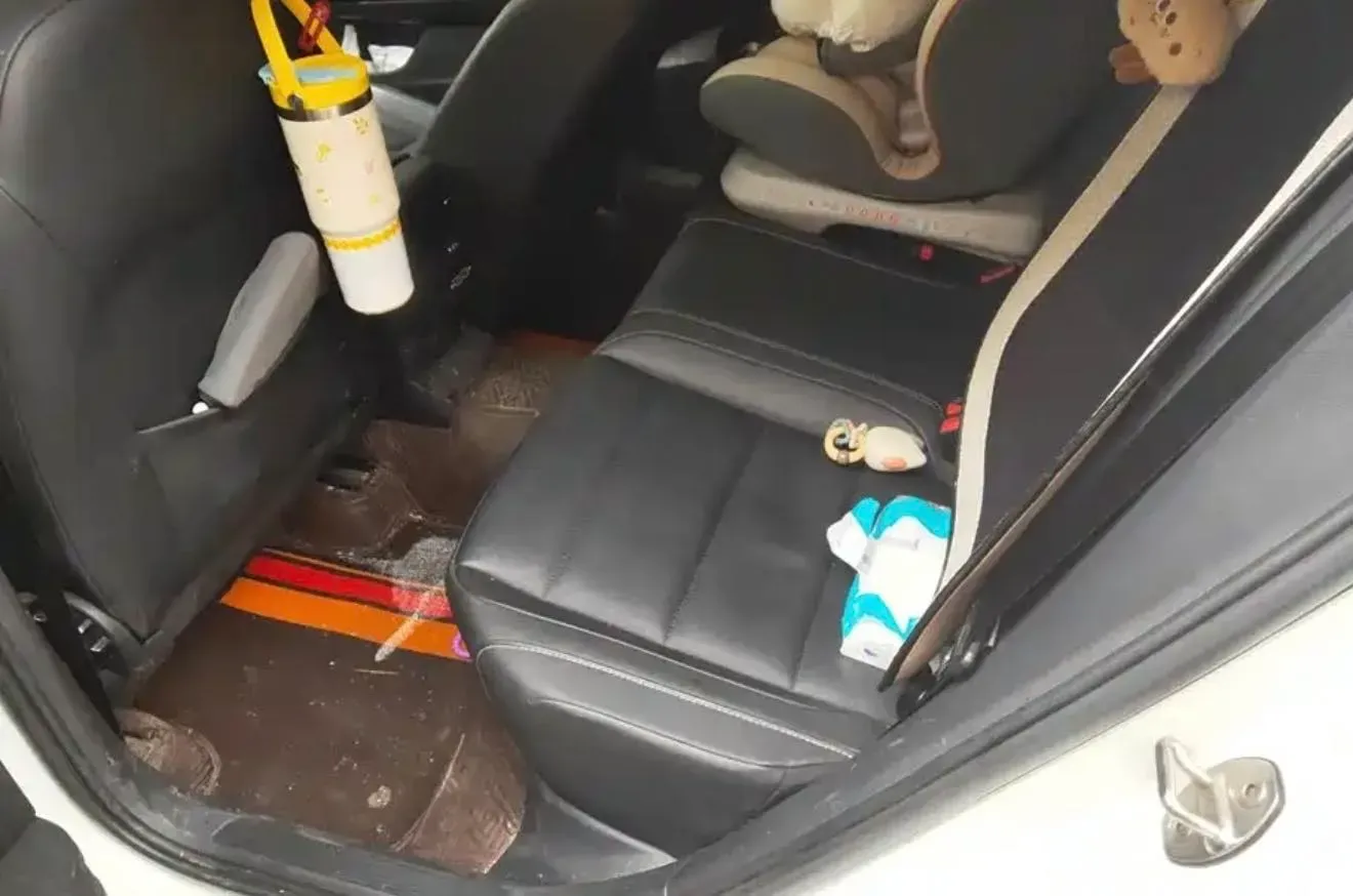 2021 Volkswagen T-Roc 1.4T 150HP L4 7DCT,autocango,china used car exporter,china ev exporter,chinese used car exporter,chinese used ev exporter