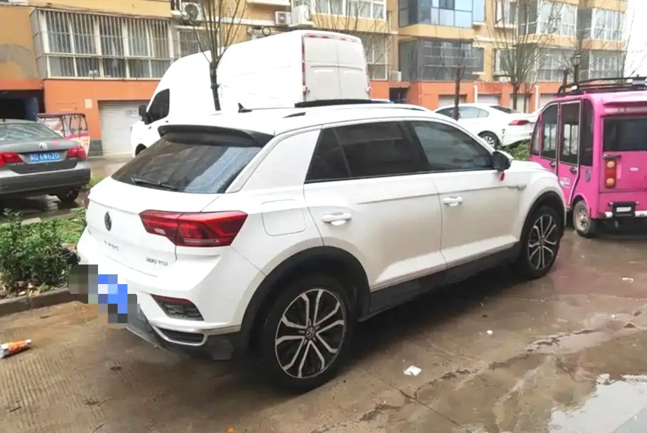 2021 Volkswagen T-Roc 1.4T 150HP L4 7DCT,autocango,china used car exporter,china ev exporter,chinese used car exporter,chinese used ev exporter