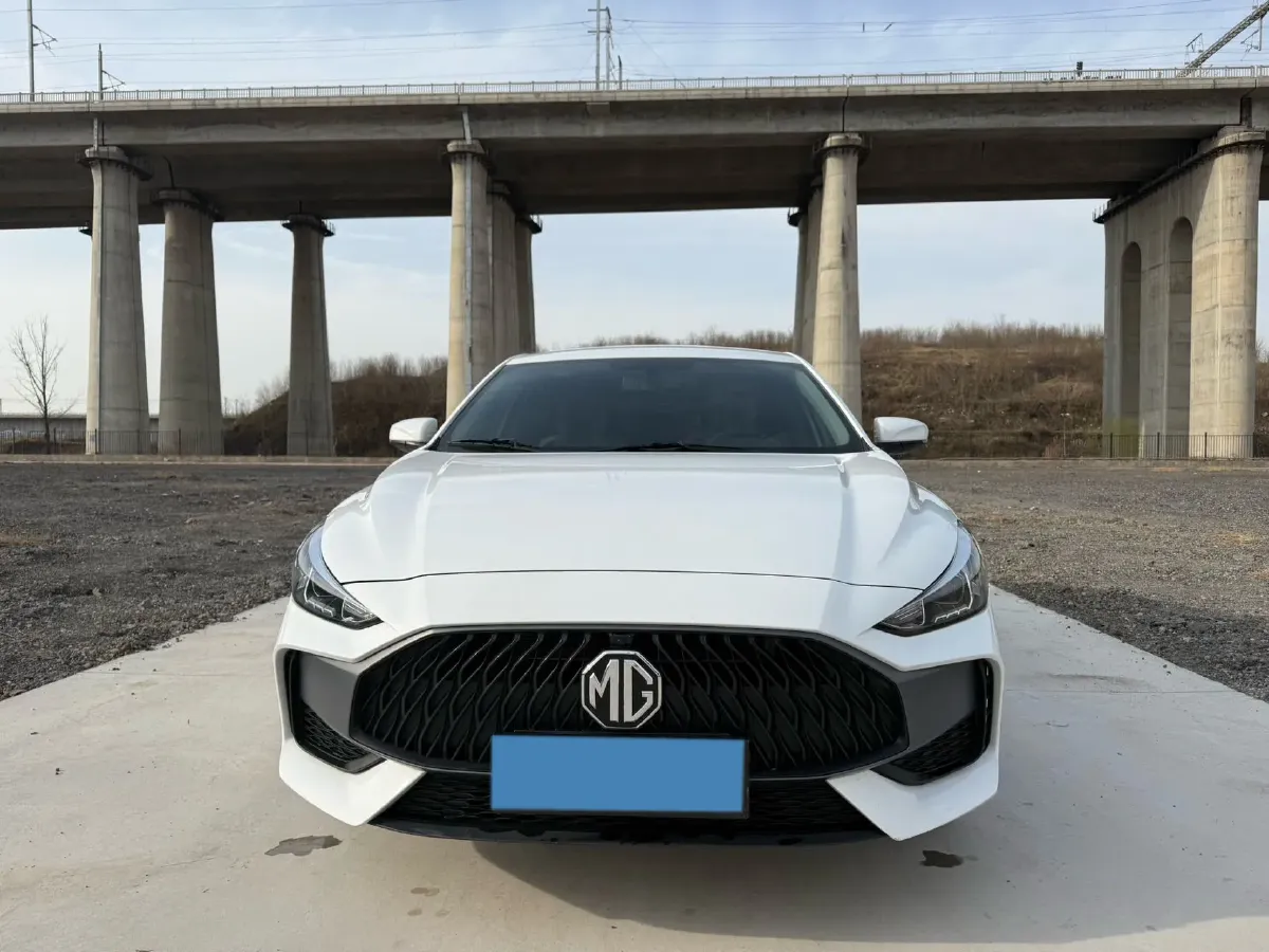 2023 MG 5 1.5L 129HP L4 5MT,autocango,china used car exporter,china ev exporter,chinese used car exporter,chinese used ev exporter