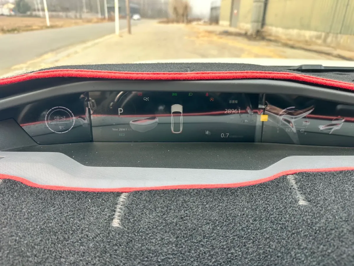 2022 ChangAn UNI-V 1.5T 188HP L4 7DCT,autocango,china used car exporter,china ev exporter,chinese used car exporter,chinese used ev exporter