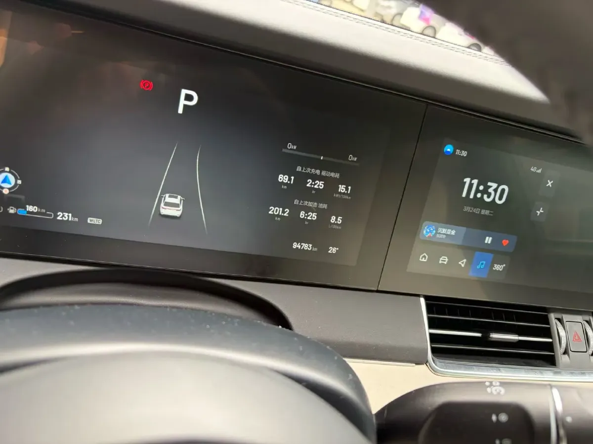 2020 Li ONE Range Extended 131HP REEV 40.5KWH,autocango,china used car exporter,china ev exporter,chinese used car exporter,chinese used ev exporter