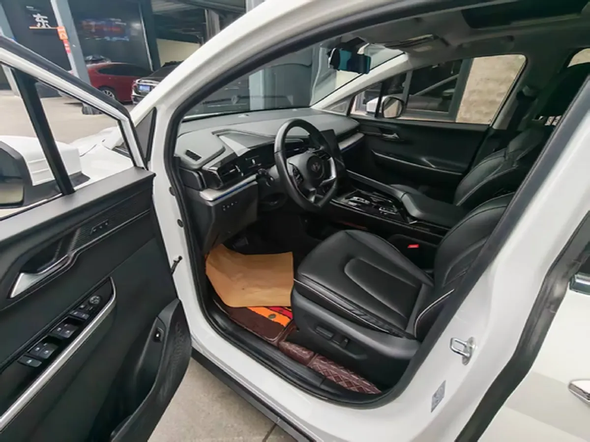 2021 Hyundai Custo 2.0T 236HP L4 8AT,autocango,china used car exporter,china ev exporter,chinese used car exporter,chinese used ev exporter