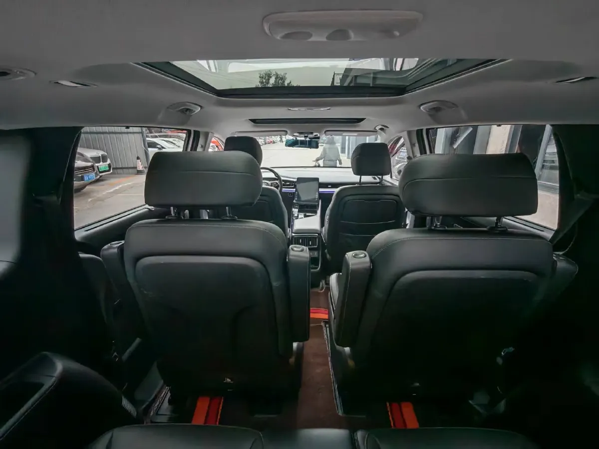 2021 Hyundai Custo 2.0T 236HP L4 8AT,autocango,china used car exporter,china ev exporter,chinese used car exporter,chinese used ev exporter