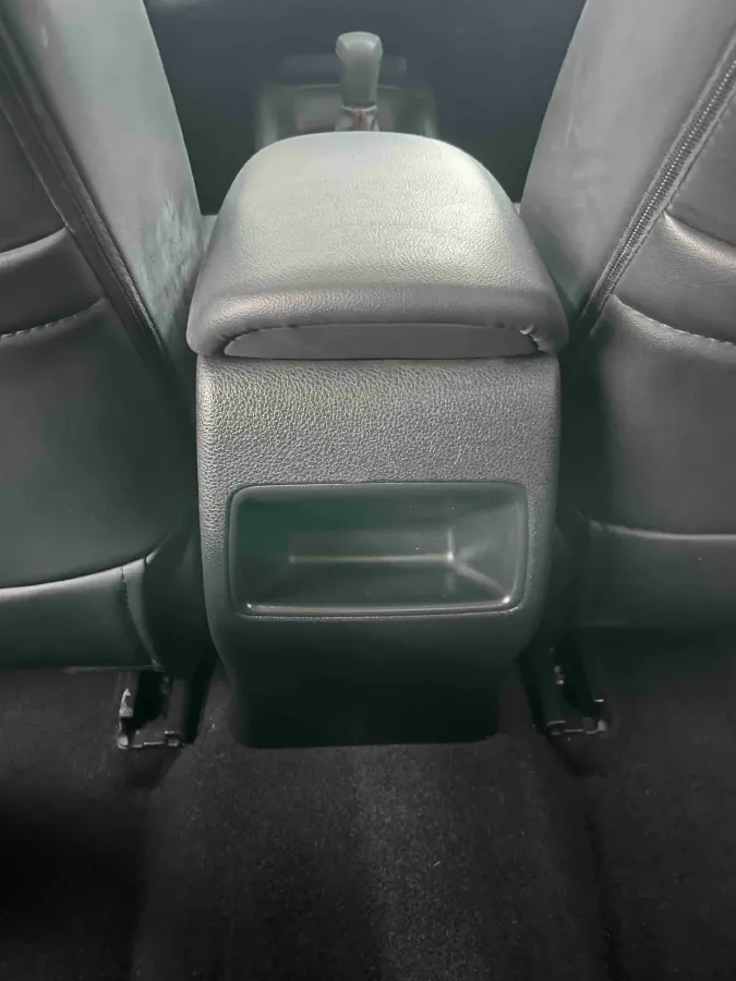 2022 Toyota Corolla 1.2T 116HP L4 CVT,autocango,china used car exporter,china ev exporter,chinese used car exporter,chinese used ev exporter