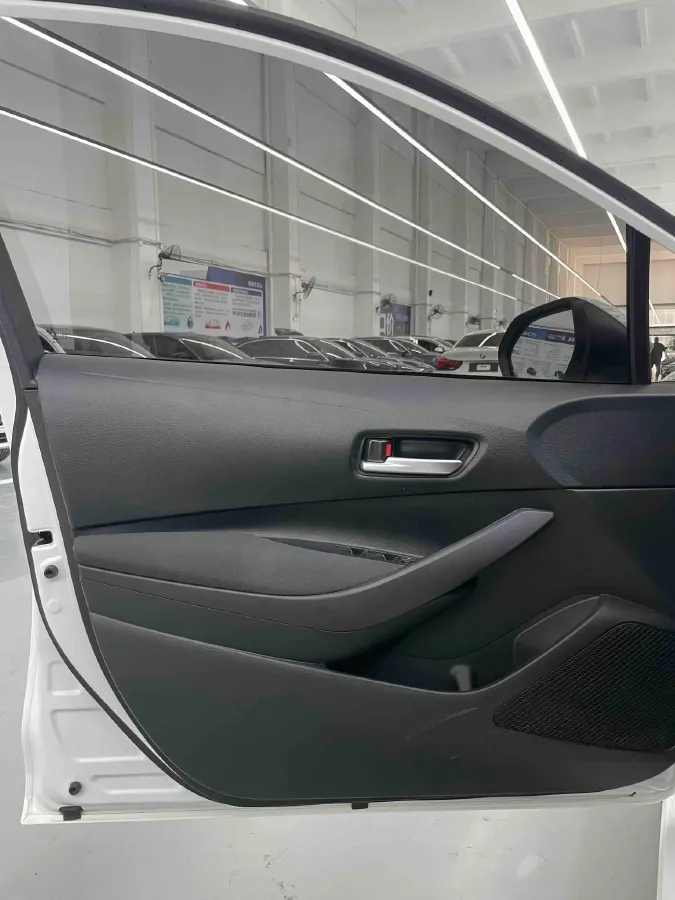 2022 Toyota Corolla 1.2T 116HP L4 CVT,autocango,china used car exporter,china ev exporter,chinese used car exporter,chinese used ev exporter