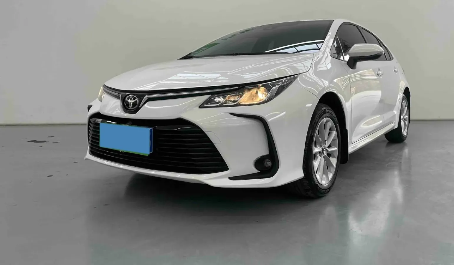 2022 Toyota Corolla 1.2T 116HP L4 CVT,autocango,china used car exporter,china ev exporter,chinese used car exporter,chinese used ev exporter