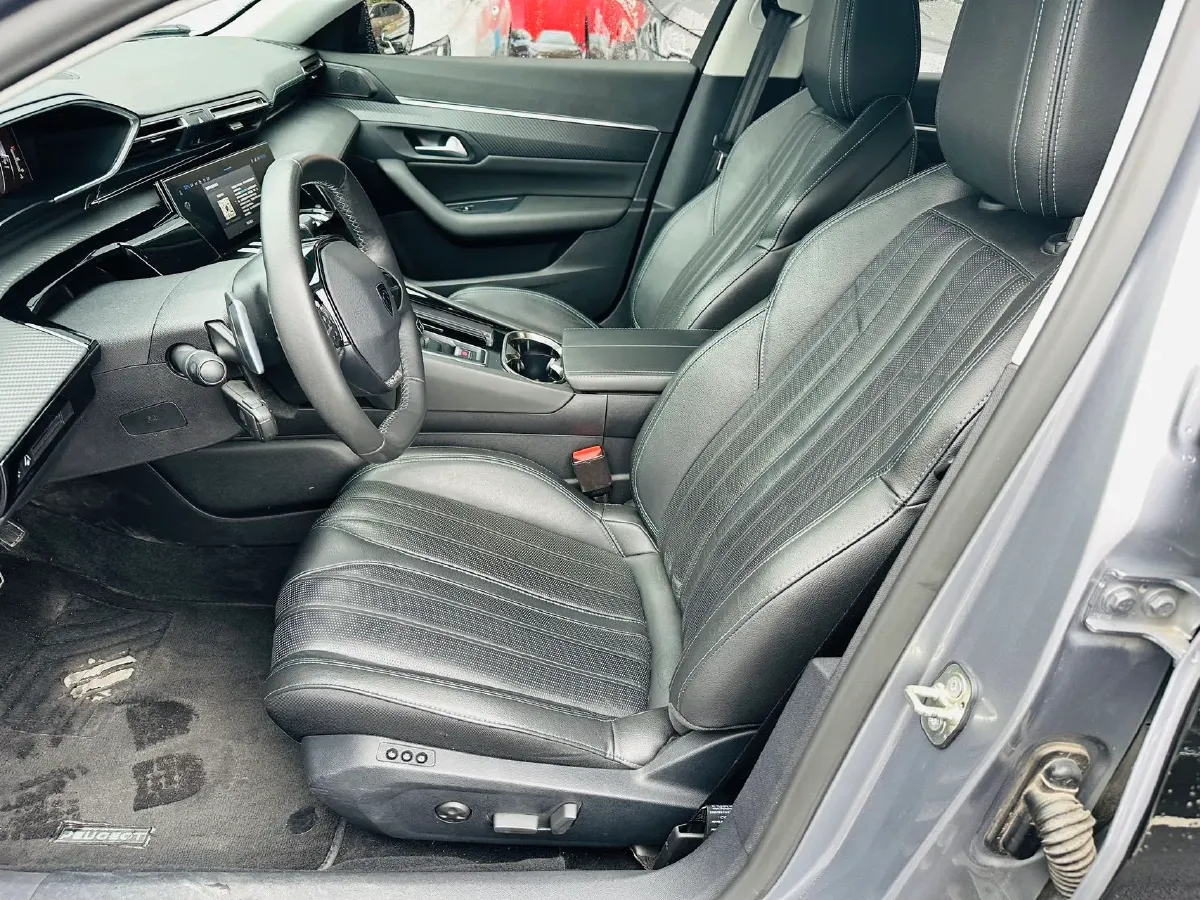 2023 Peugeot 508 1.8T 211HP L4 8AT,autocango,china used car exporter,china ev exporter,chinese used car exporter,chinese used ev exporter