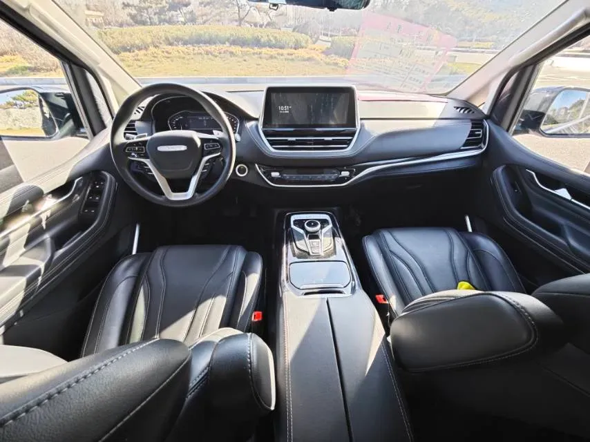 2021 MAXUS G20 2.0T 224HP L4 8AT,autocango,china used car exporter,china ev exporter,chinese used car exporter,chinese used ev exporter