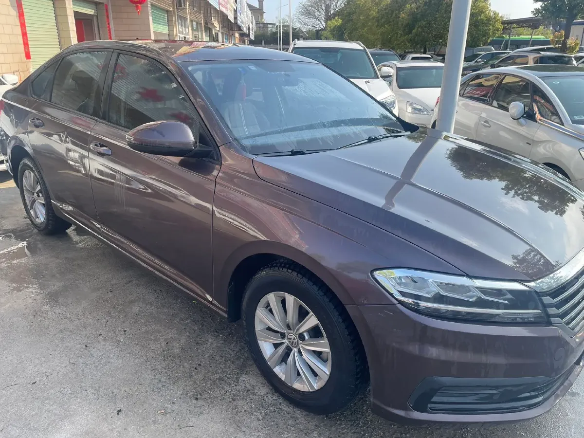 2018 Landwind XiaoYao 1.5T 163HP L4 CVT,autocango,china used car exporter,china ev exporter,chinese used car exporter,chinese used ev exporter