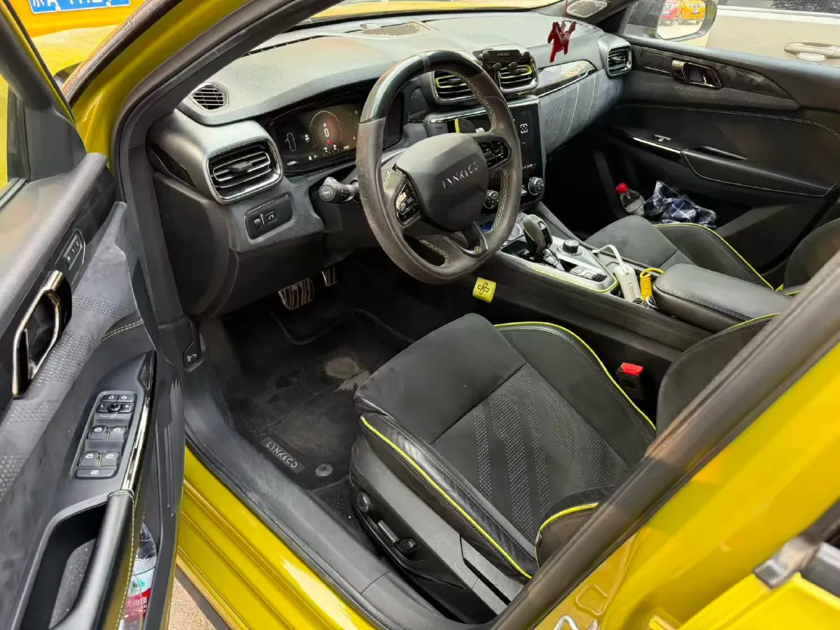 2021 LYNK&CO 03 2.0T 254HP L4 8AT,autocango,china used car exporter,china ev exporter,chinese used car exporter,chinese used ev exporter