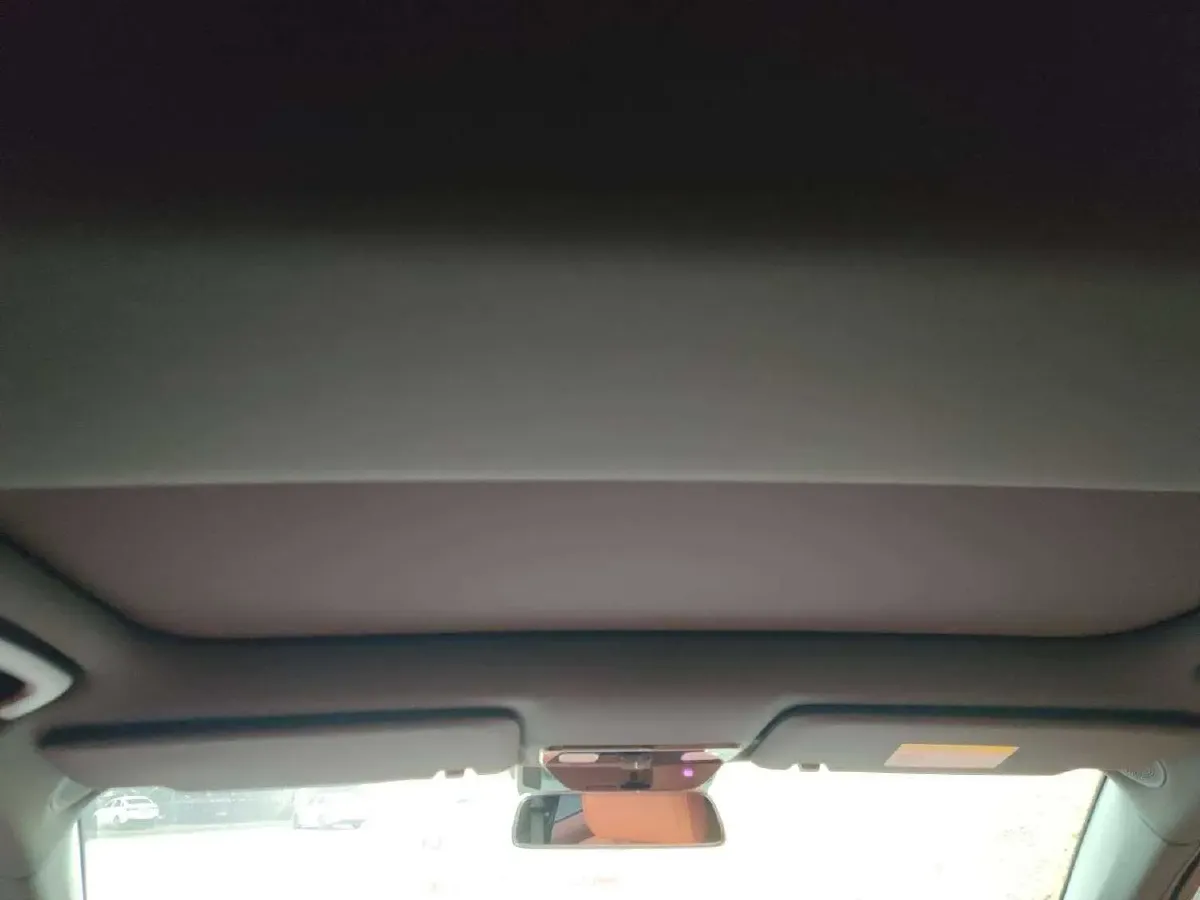 2024 Li L8 Range Extended 154HP REEV 42.8KWH,autocango,china used car exporter,china ev exporter,chinese used car exporter,chinese used ev exporter