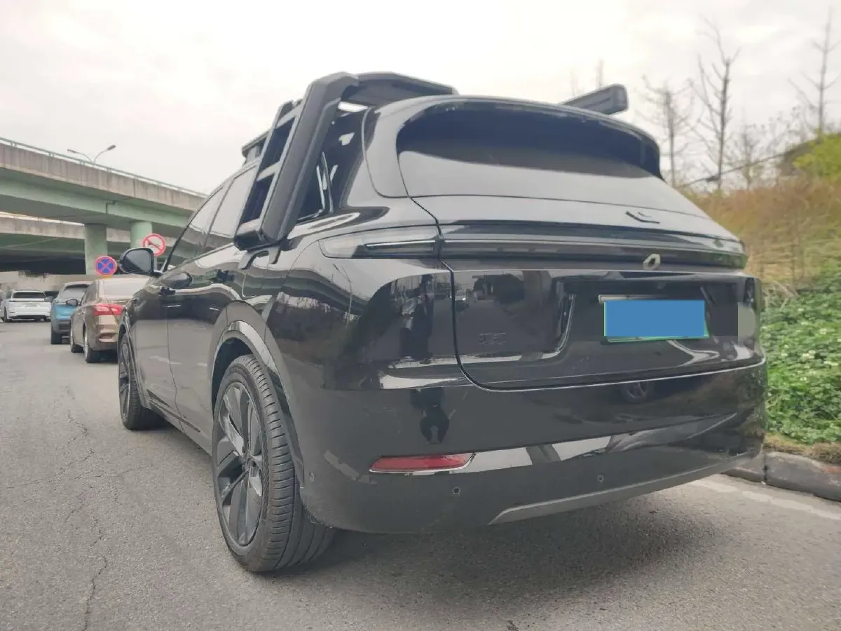 2024 Li L8 Range Extended 154HP REEV 42.8KWH,autocango,china used car exporter,china ev exporter,chinese used car exporter,chinese used ev exporter