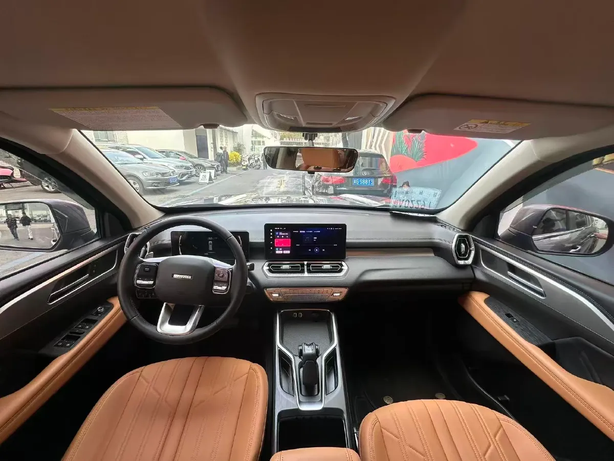 2023 Haval H5 2.0T 166HP L4 8AT,autocango,china used car exporter,china ev exporter,chinese used car exporter,chinese used ev exporter