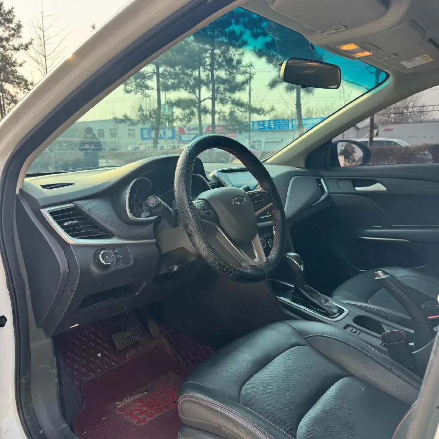 2020 Chevrolet Monza 1.0T 125HP L3 6DCT,autocango,china used car exporter,china ev exporter,chinese used car exporter,chinese used ev exporter