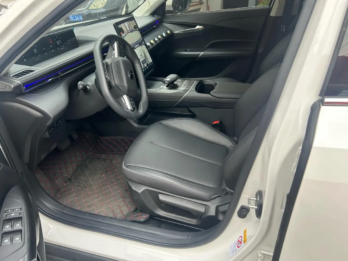 2025 ChangAn Eado 1.5T 192HP L4 7DCT,autocango,china used car exporter,china ev exporter,chinese used car exporter,chinese used ev exporter