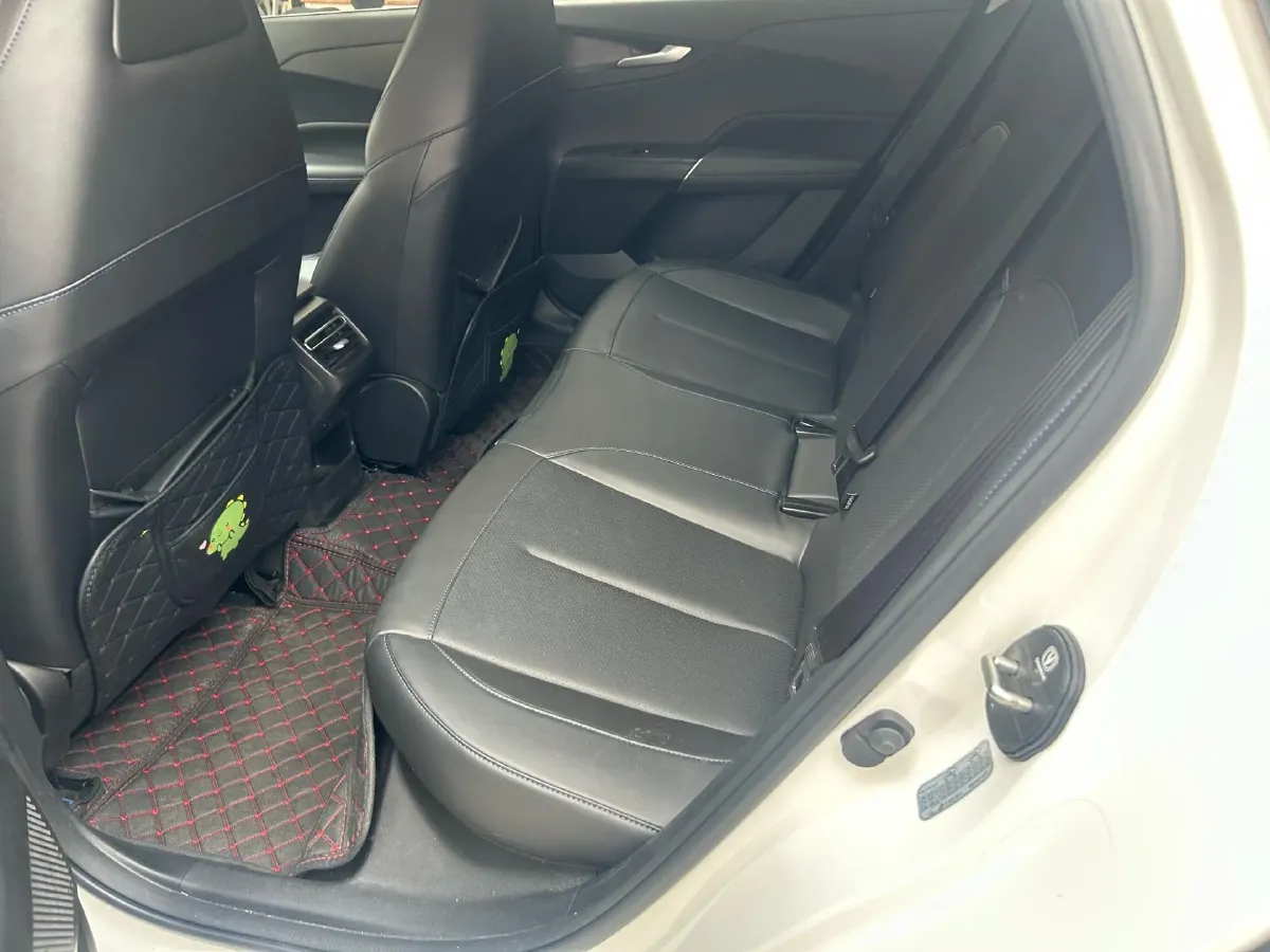 2025 ChangAn Eado 1.5T 192HP L4 7DCT,autocango,china used car exporter,china ev exporter,chinese used car exporter,chinese used ev exporter