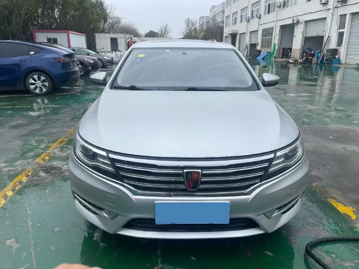 2017 Roewe i6 1.0T 125HP L3 7DCT,autocango,china used car exporter,china ev exporter,chinese used car exporter,chinese used ev exporter