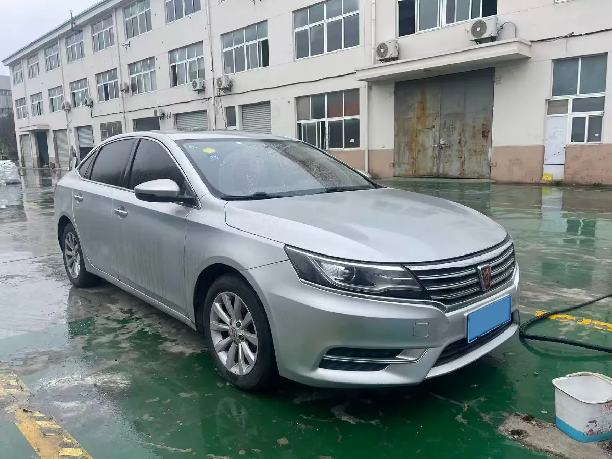 2017 Roewe i6 1.0T 125HP L3 7DCT,autocango,china used car exporter,china ev exporter,chinese used car exporter,chinese used ev exporter