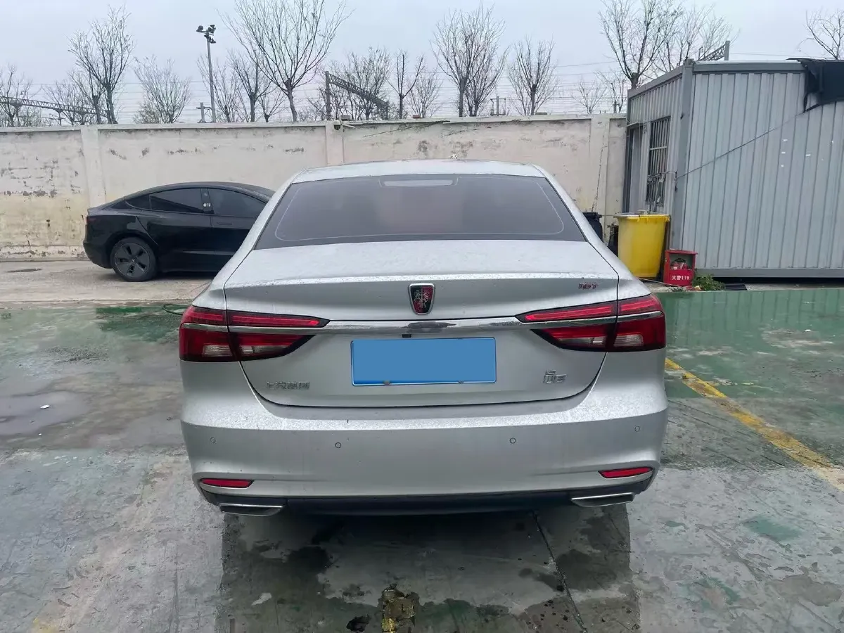 2017 Roewe i6 1.0T 125HP L3 7DCT,autocango,china used car exporter,china ev exporter,chinese used car exporter,chinese used ev exporter