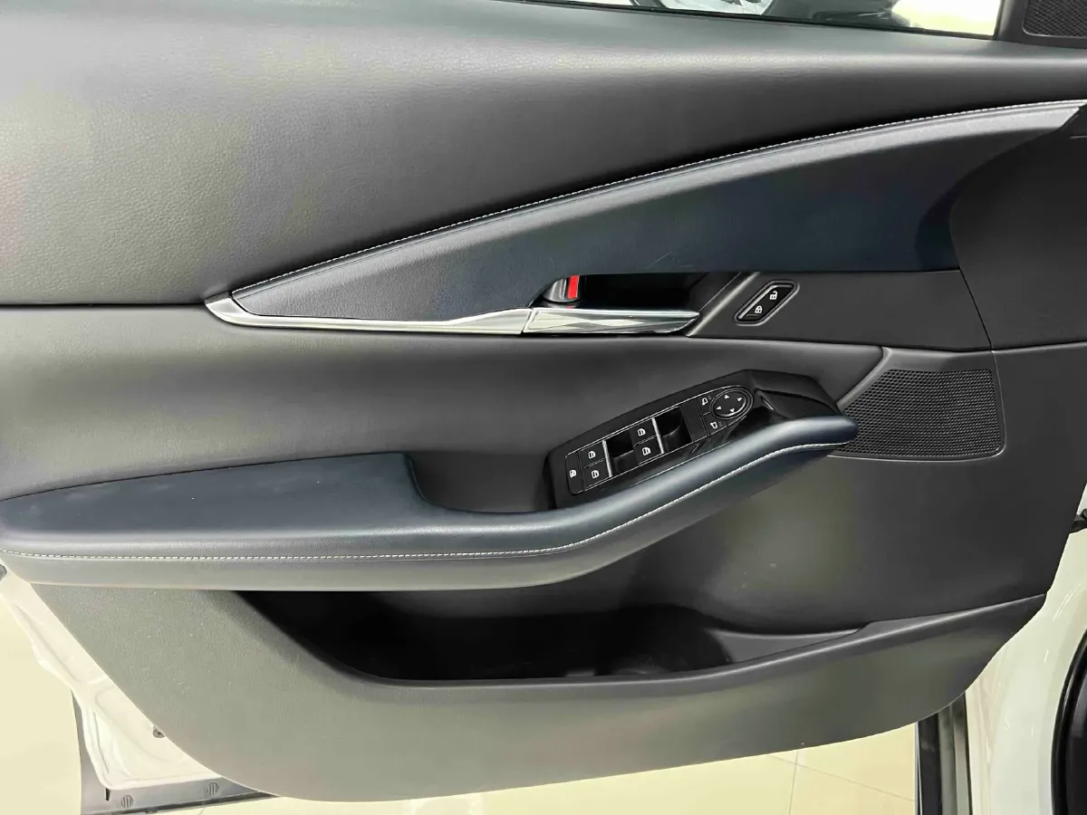 2021 Mazda CX-30 2.0L 158HP L4 6AT,autocango,china used car exporter,china ev exporter,chinese used car exporter,chinese used ev exporter