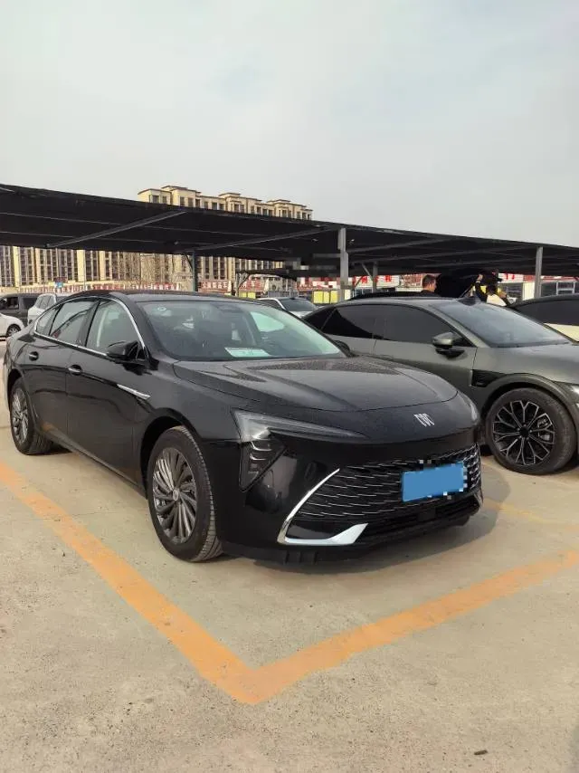2025 Buick Larcosse 2.0T 237HP L4 9AT,autocango,china used car exporter,china ev exporter,chinese used car exporter,chinese used ev exporter