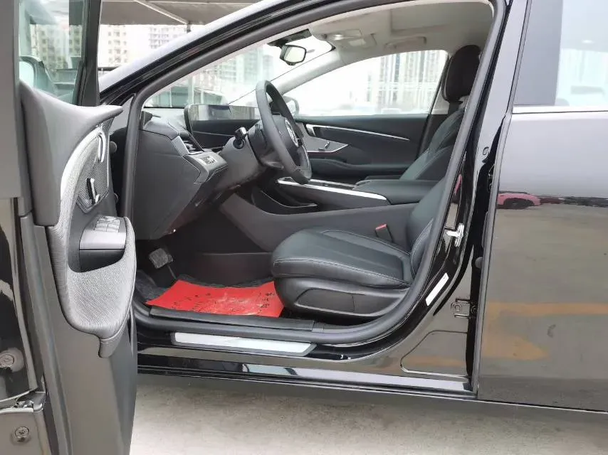 2025 Buick Larcosse 2.0T 237HP L4 9AT,autocango,china used car exporter,china ev exporter,chinese used car exporter,chinese used ev exporter