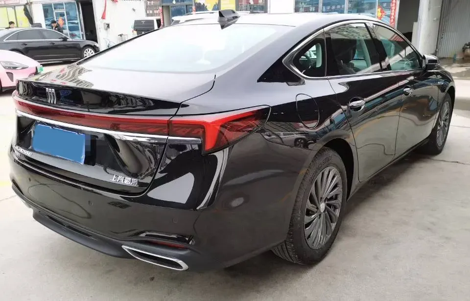 2025 Buick Larcosse 2.0T 237HP L4 9AT,autocango,china used car exporter,china ev exporter,chinese used car exporter,chinese used ev exporter