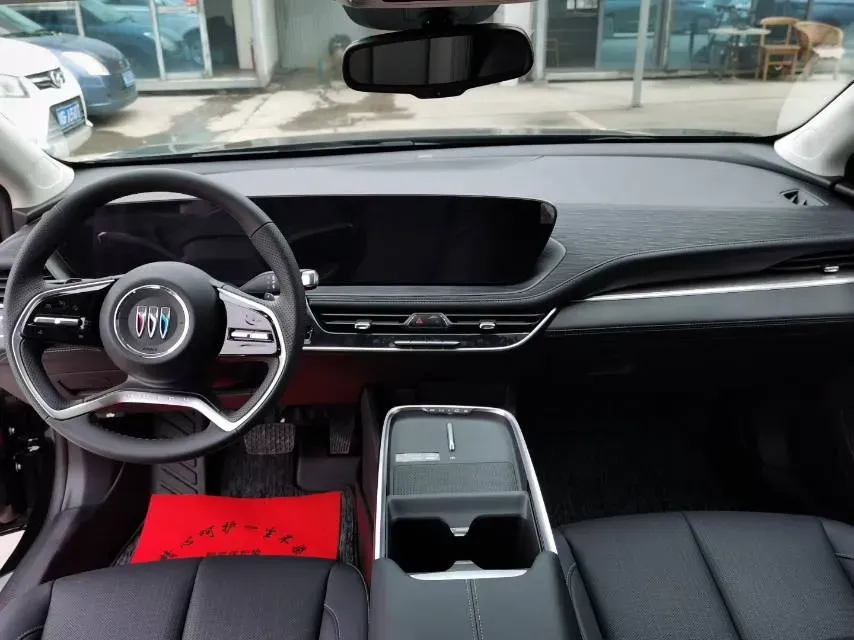 2025 Buick Larcosse 2.0T 237HP L4 9AT,autocango,china used car exporter,china ev exporter,chinese used car exporter,chinese used ev exporter