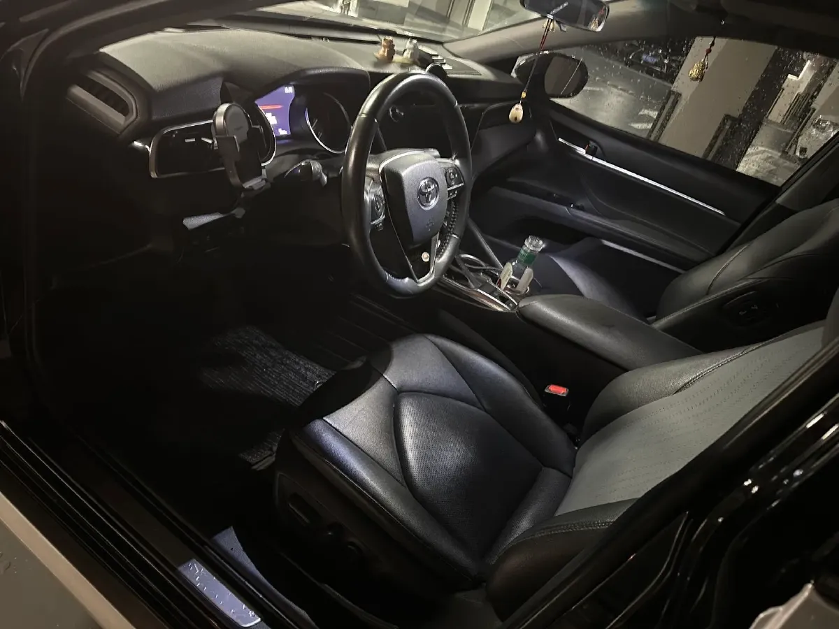 2019 Toyota Camry 2.0L 178HP L4 CVT,autocango,china used car exporter,china ev exporter,chinese used car exporter,chinese used ev exporter